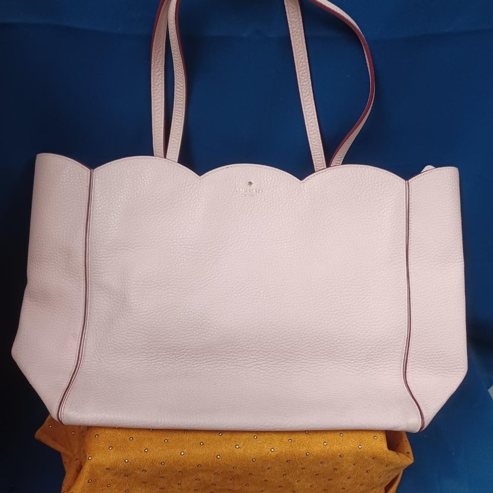 Kate Spade Tote/Shoulder/Purse Bag Pink Scalloped